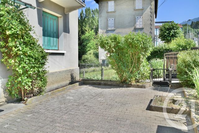 Appartement F2 bis à louer - 2 pièces - 67.9 m2 - LA ROCHETTE - 73 - RHONE-ALPES - Century 21 Immobilière De La Vallée